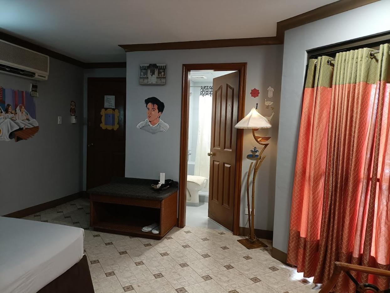 ザ ゴールデン パイン ホテル バギオ エクステリア 写真